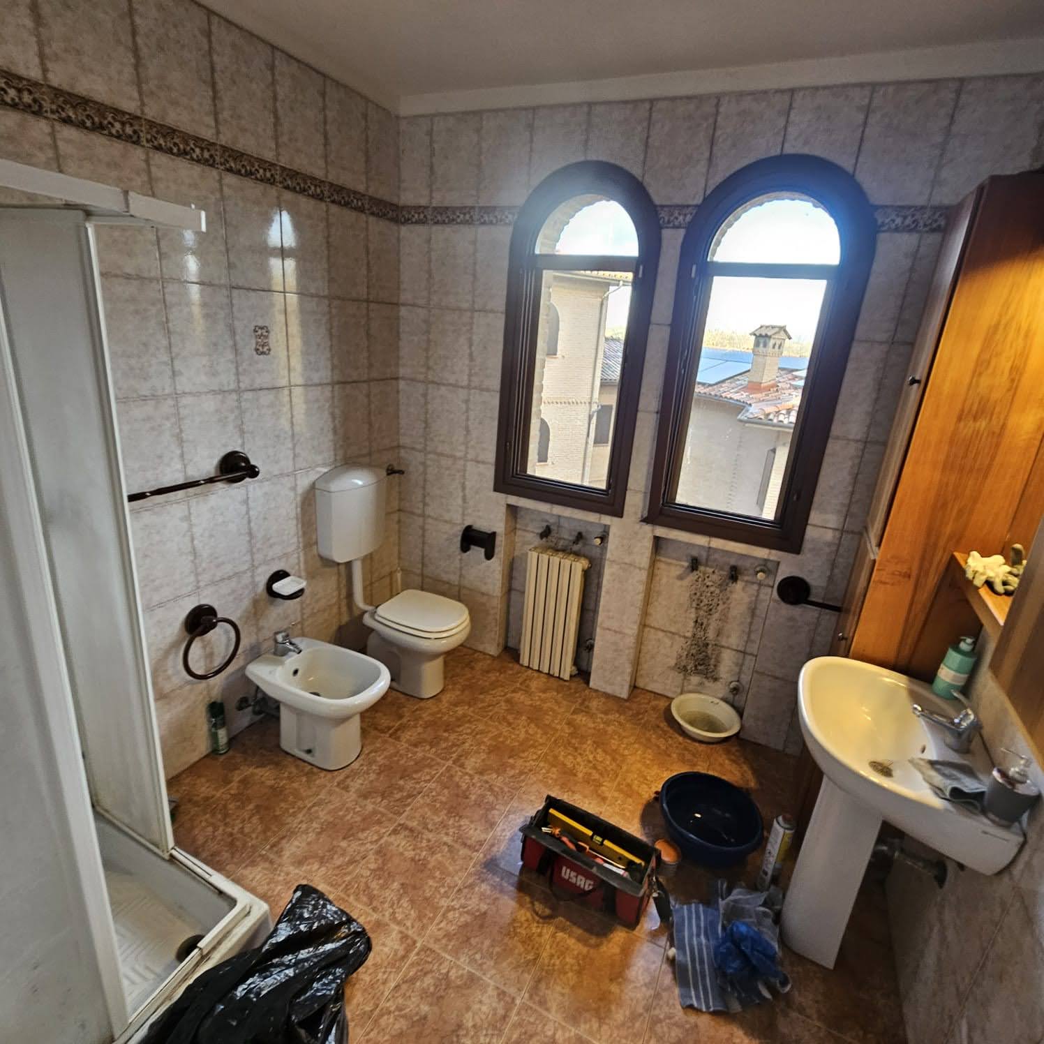 bagno prima della ristrutturazione scandiano